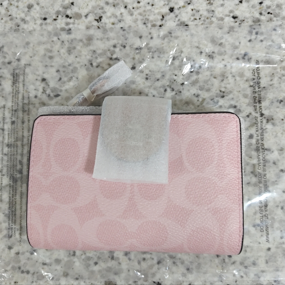Coach Medium Corner Zip Wallet In Signature Canvas (Powder pink) - Picture 3 of 10